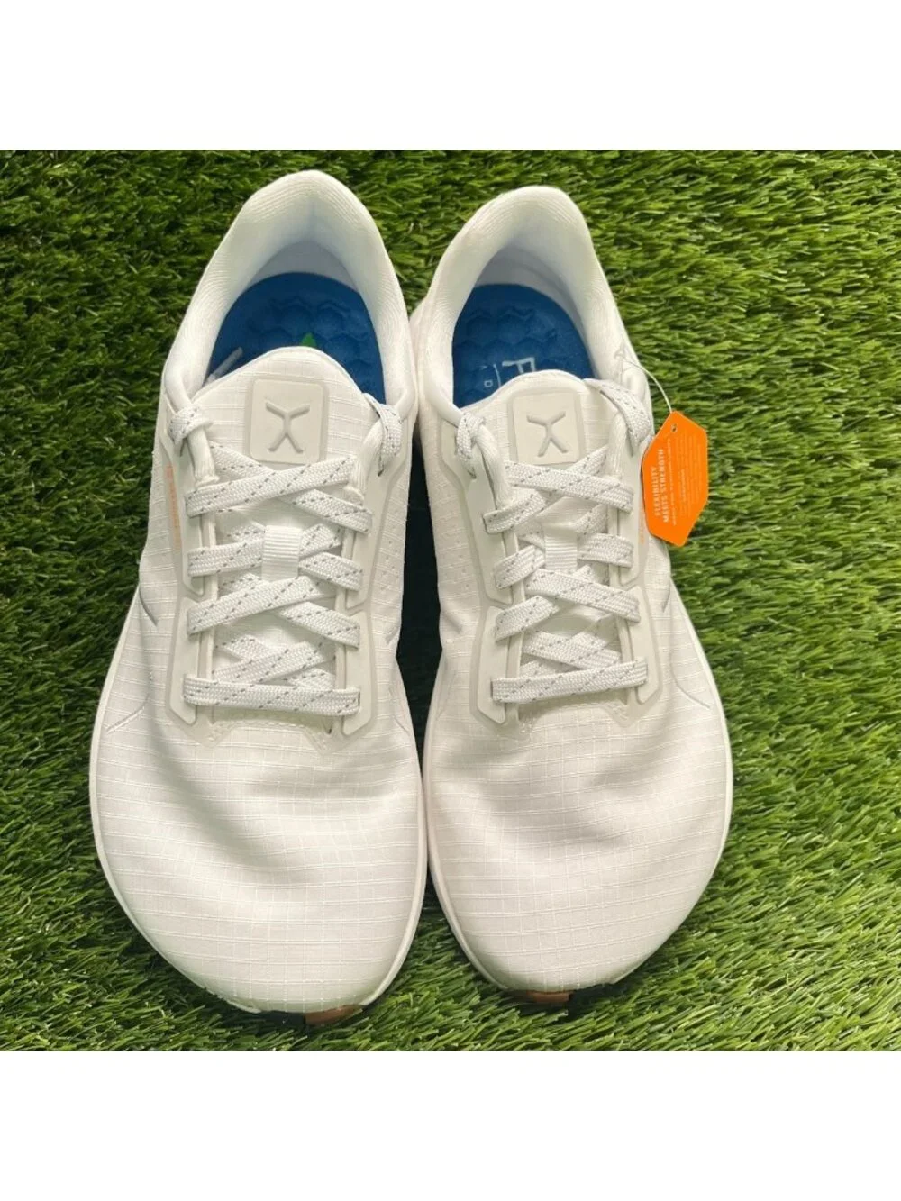 Flux Footwear Adapt Graphene RR White Womens Size 8 Athletic Shoes Sneakers
